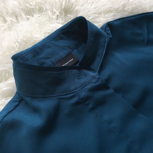 Who What Wear | Oversized Silky Tunic Top - Picture 6 of 8